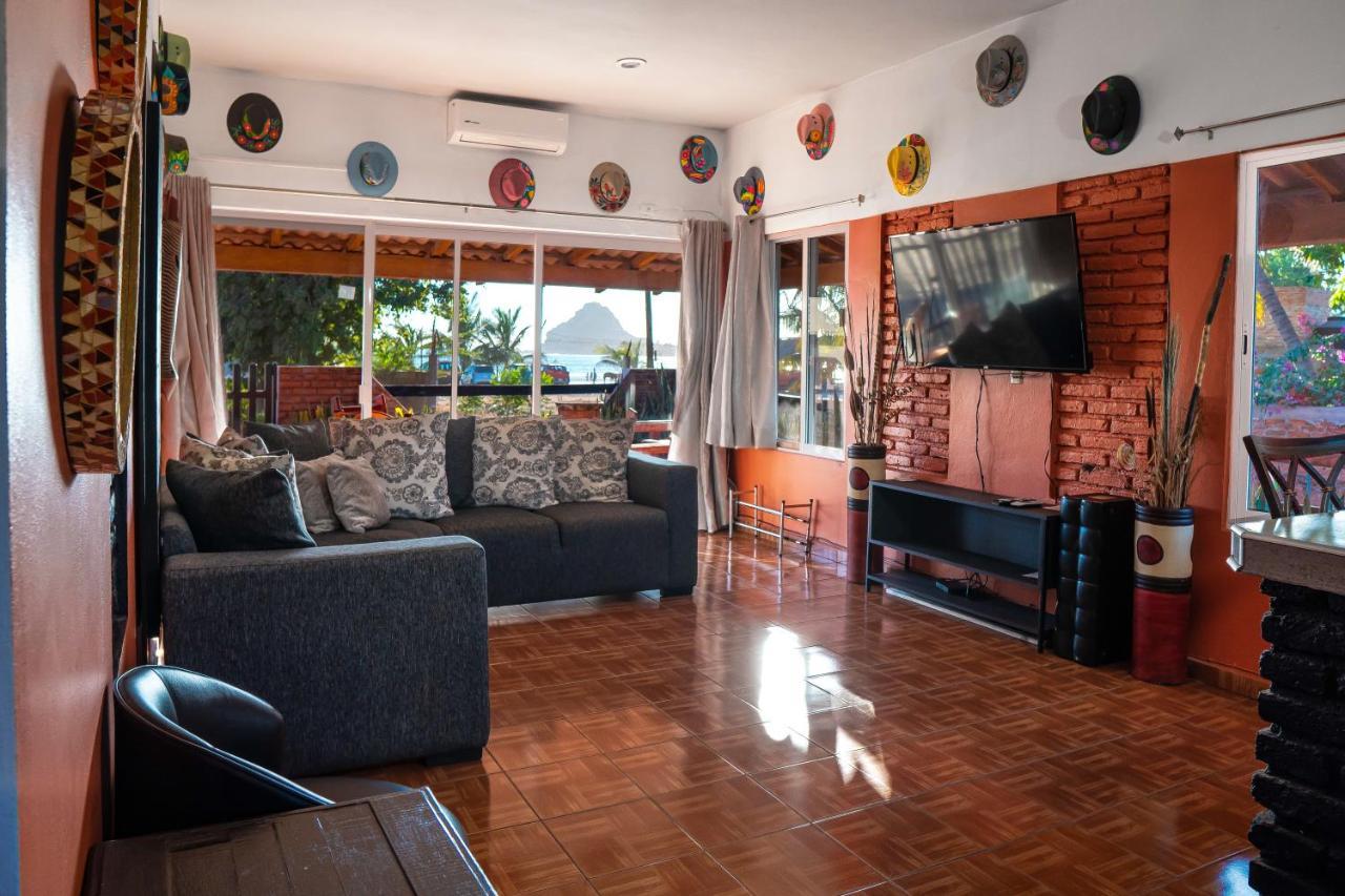 Casa Belen - Beautiful Beach View Home On Stone Island Isla La Piedra Eksteriør bilde